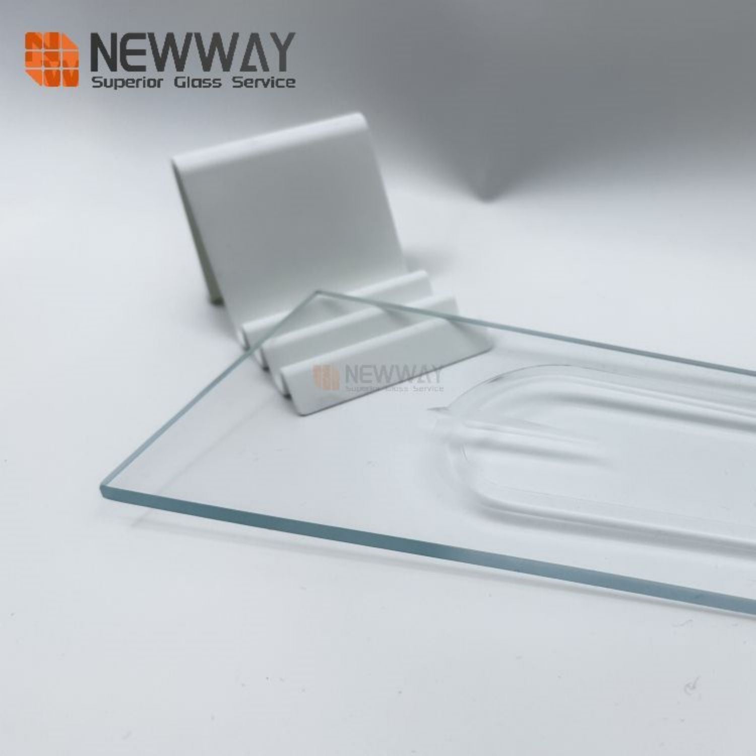 CNC Tempered Glass Factory Price Low-Iron Glass