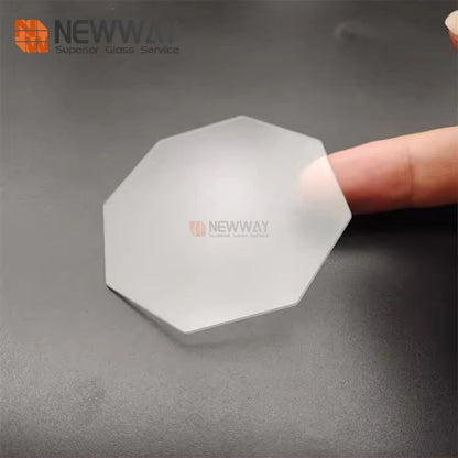 Customized Polygonal Cutting Etching 0.7mm 1.1mm Anti Glare Matte Tempered Glass